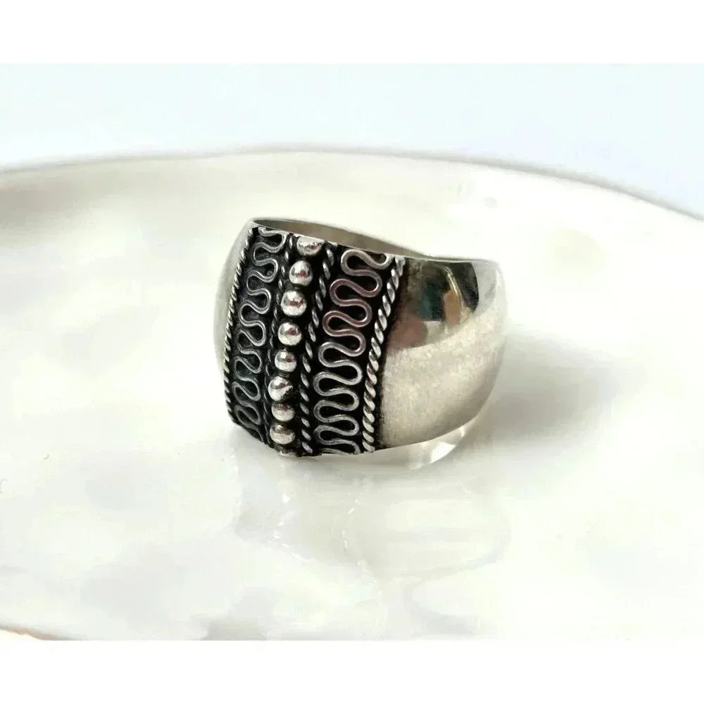 Sterling Silver Vintage Domed Statement Bead Band - Size 7.25